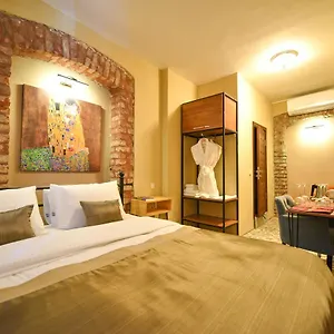 wings-of-pera-hotels.istanbul-turkeyhotels.com/